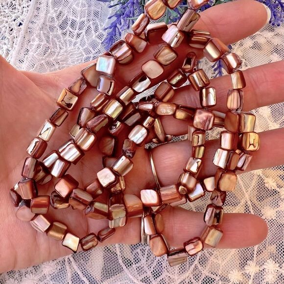 Vintage Amber Peach Mother of Pearl Shell Infinity Necklace - Picture 7 of 7